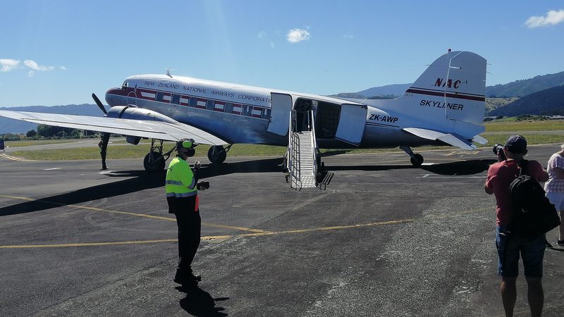 Douglas DC-3
