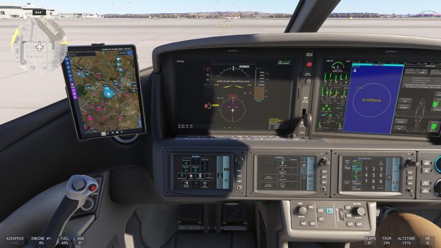 Predný panel: displeje Garmin G3000 a dotykové ovládače